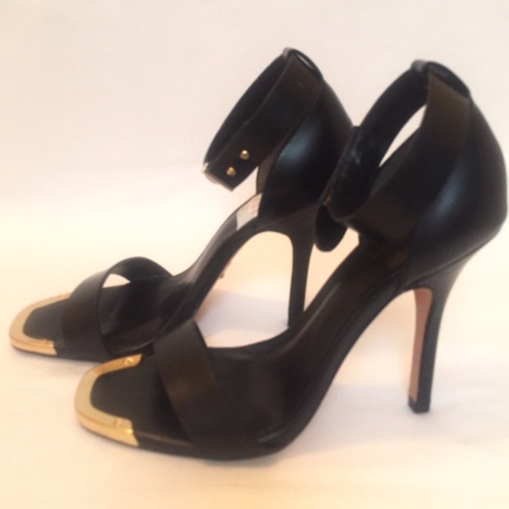 Pour La Victoire High-Heel Dress Sandal